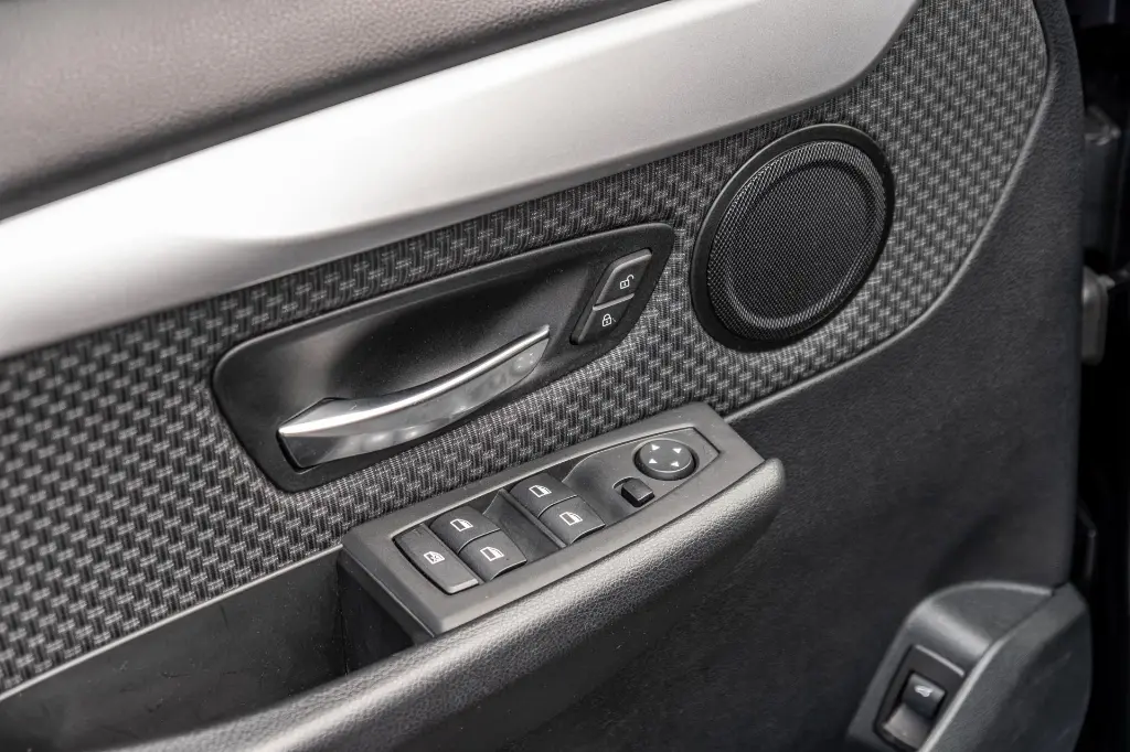 20240918_BMW_2_GT_018.webp
