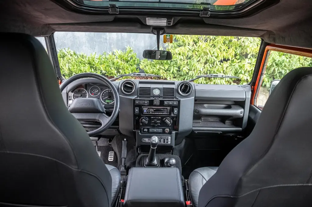 20250226_LAND_ROVER_DEFENDER_007.webp