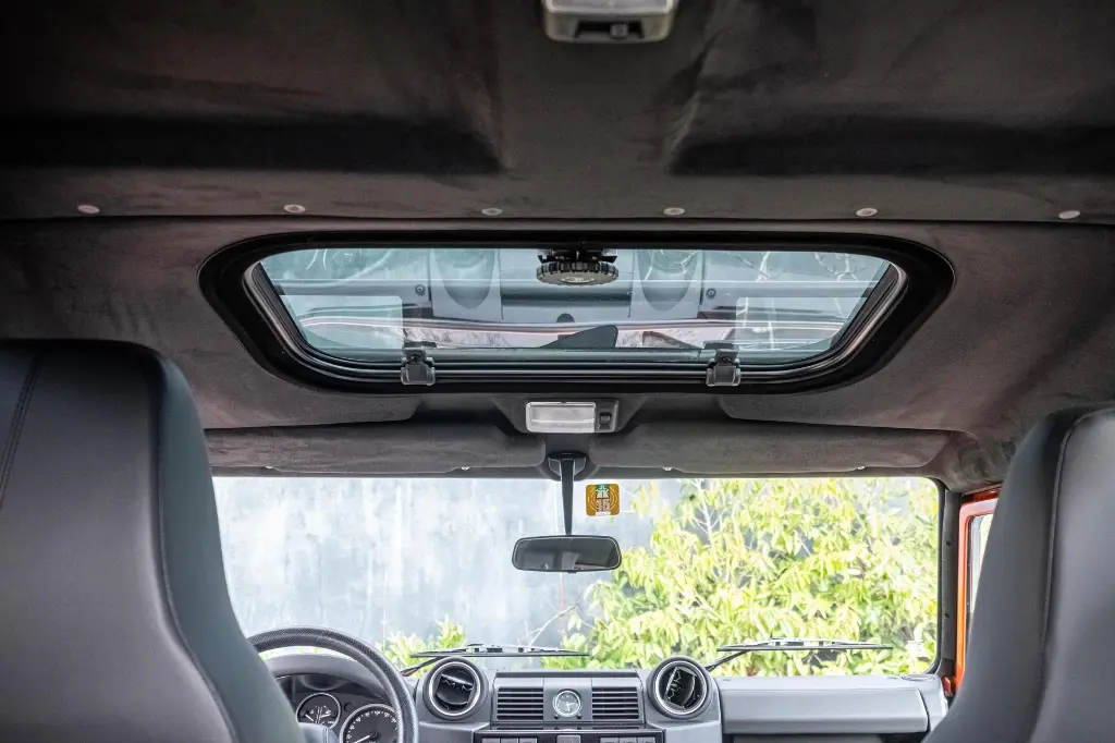 20250226_LAND_ROVER_DEFENDER_010.webp