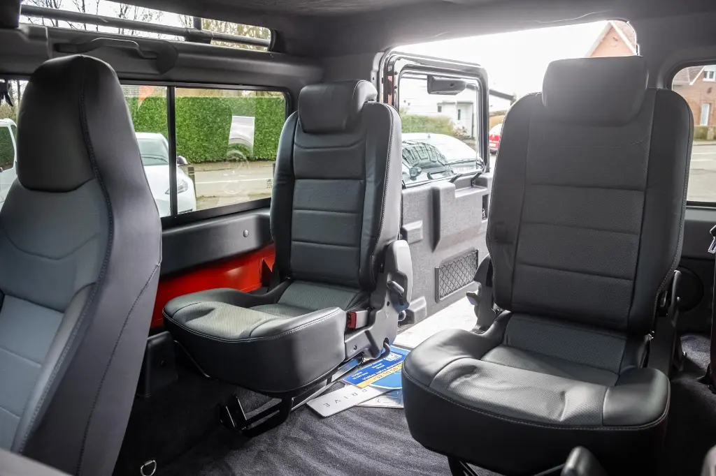 20250226_LAND_ROVER_DEFENDER_019.webp