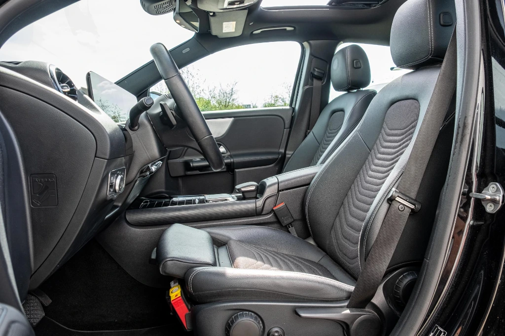20260415_MERCEDES_GLA250E_008.webp