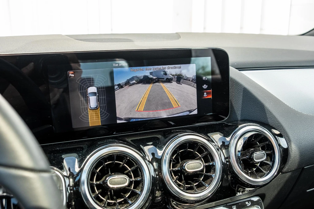 20260415_MERCEDES_GLA250E_011.webp