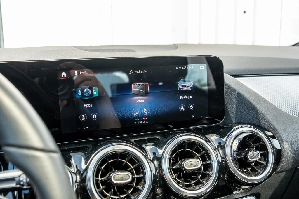 20260415_MERCEDES_GLA250E_017.webp