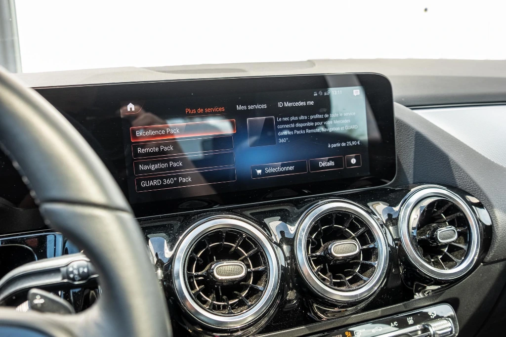 20260415_MERCEDES_GLA250E_021.webp
