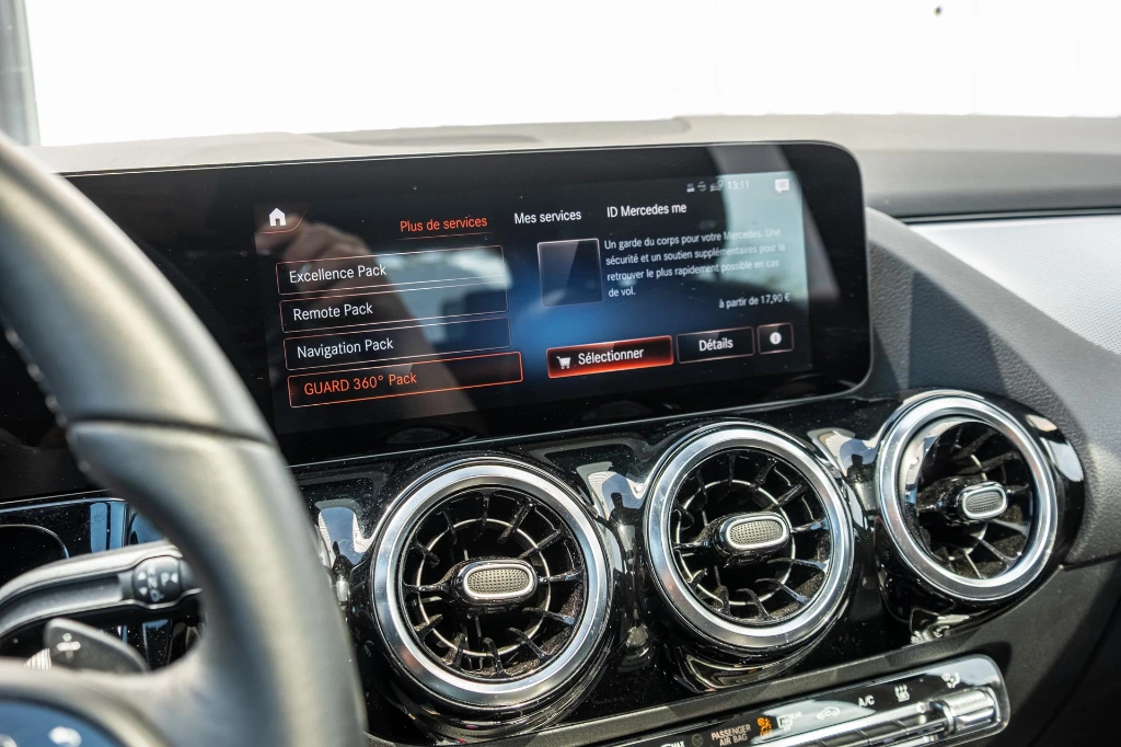 20260415_MERCEDES_GLA250E_022.webp