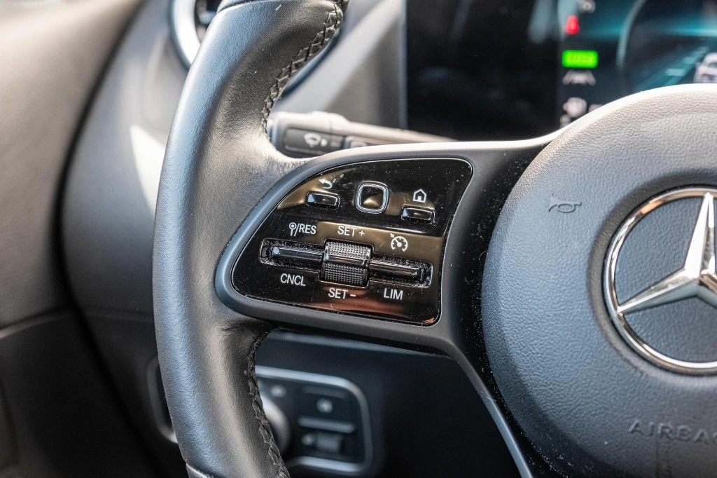 20260415_MERCEDES_GLA250E_040.webp