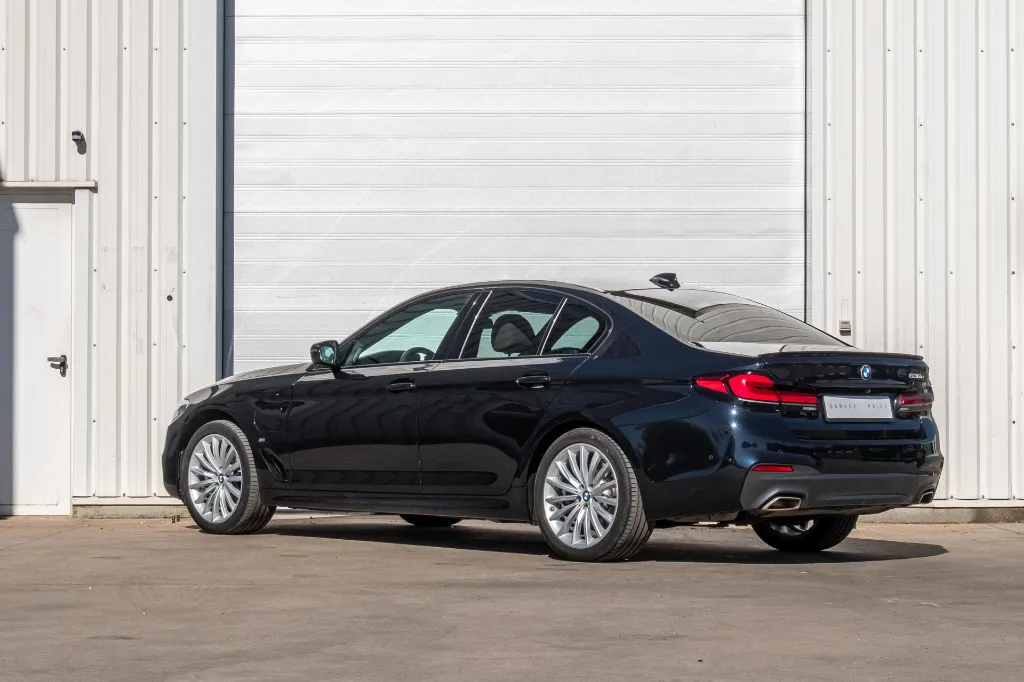 20260429_BMW_530E_005.webp