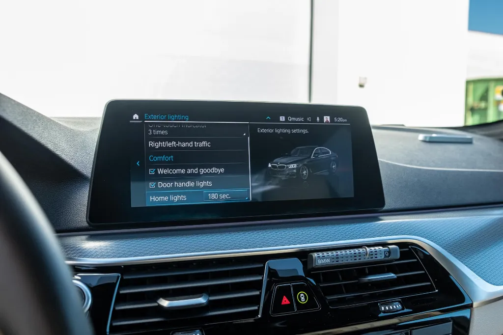 20260429_BMW_530E_036.webp