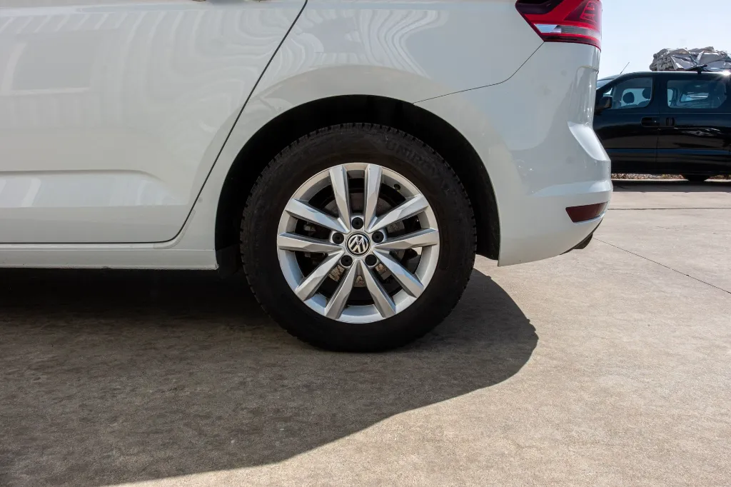 20260907_VW_TOURAN_044.webp