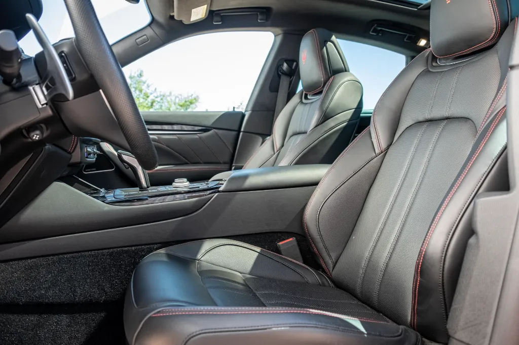 20260709_MASERATI_LEVANTE_008.webp