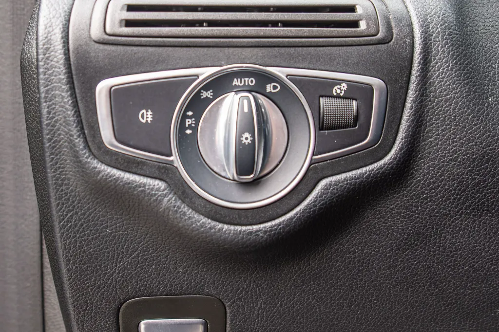 20260902_MERCEDES_GLC_040.webp