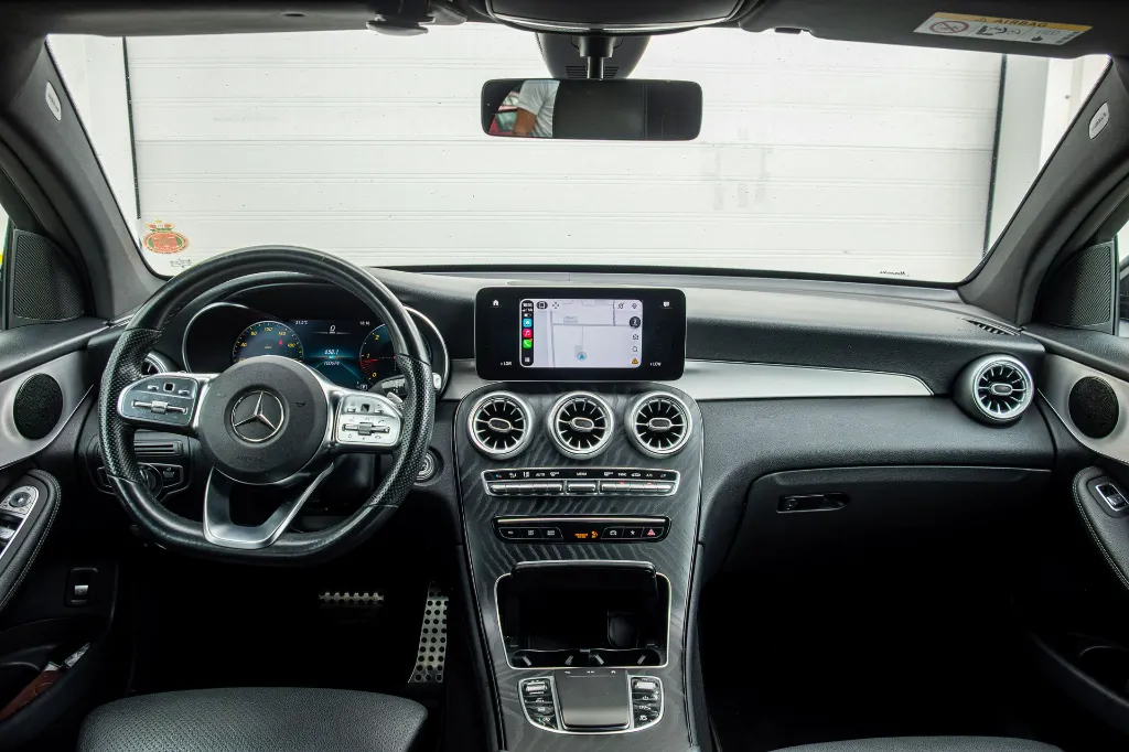 20260902_MERCEDES_GLC_007.webp
