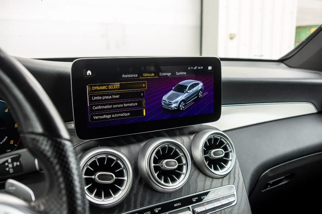 20260902_MERCEDES_GLC_023.webp