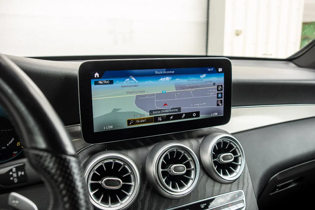 20260902_MERCEDES_GLC_017.webp