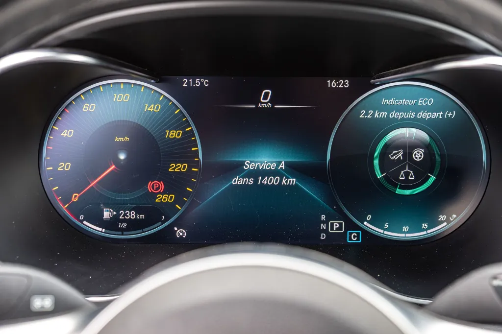 20260902_MERCEDES_GLC_049.webp