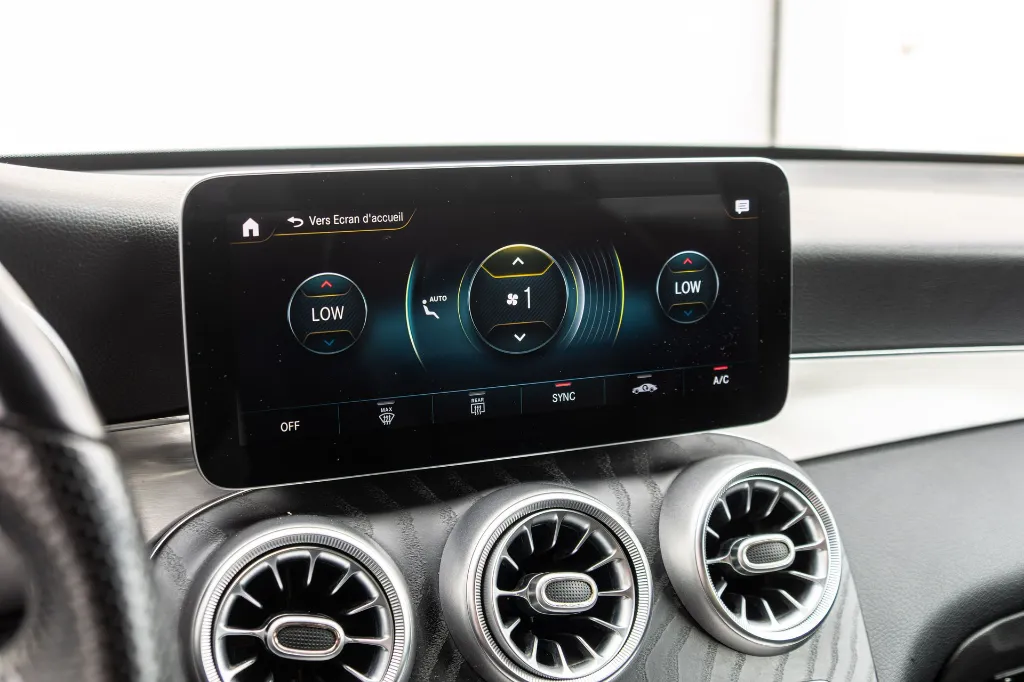 20260902_MERCEDES_GLC_038.webp