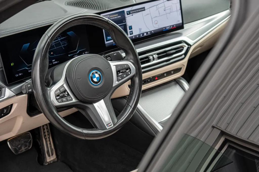 20261015_BMW_I4_019.webp