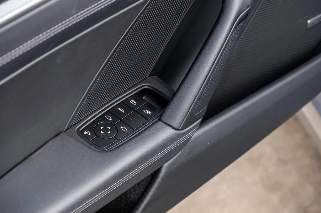 20260414_PORSCHE_992_CABRIOLET_039.webp