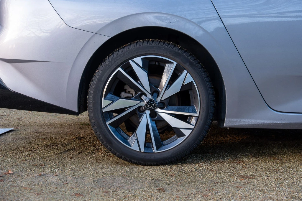 20251218_PEUGEOT_308_SW_025.webp