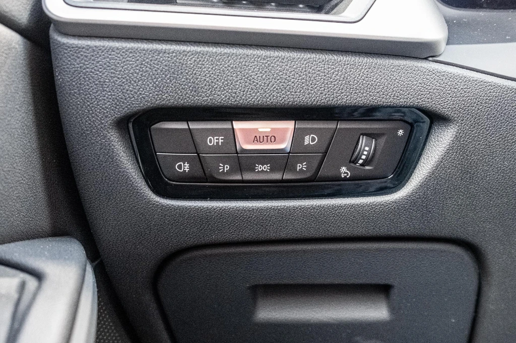 20260416_BMW_320E_035.webp