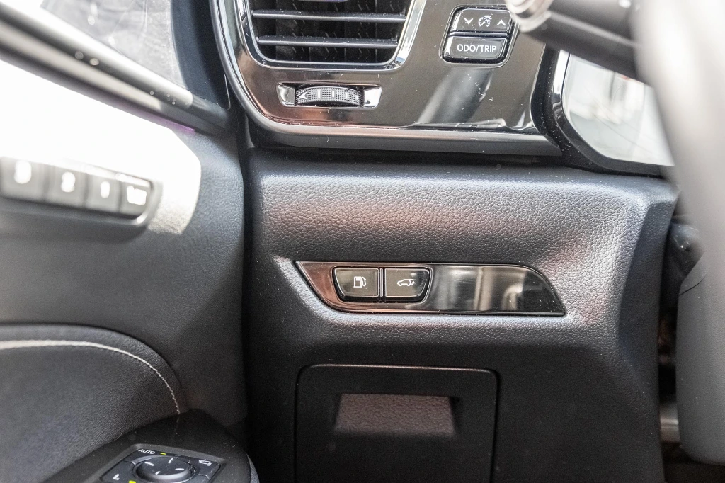 20260513LEXUS_NX450H_061.webp