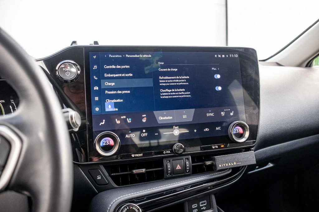 20260513LEXUS_NX450H_042.webp