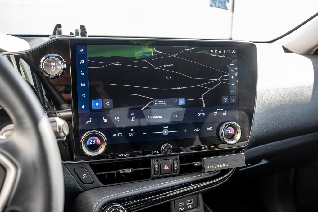 20260513LEXUS_NX450H_017.webp