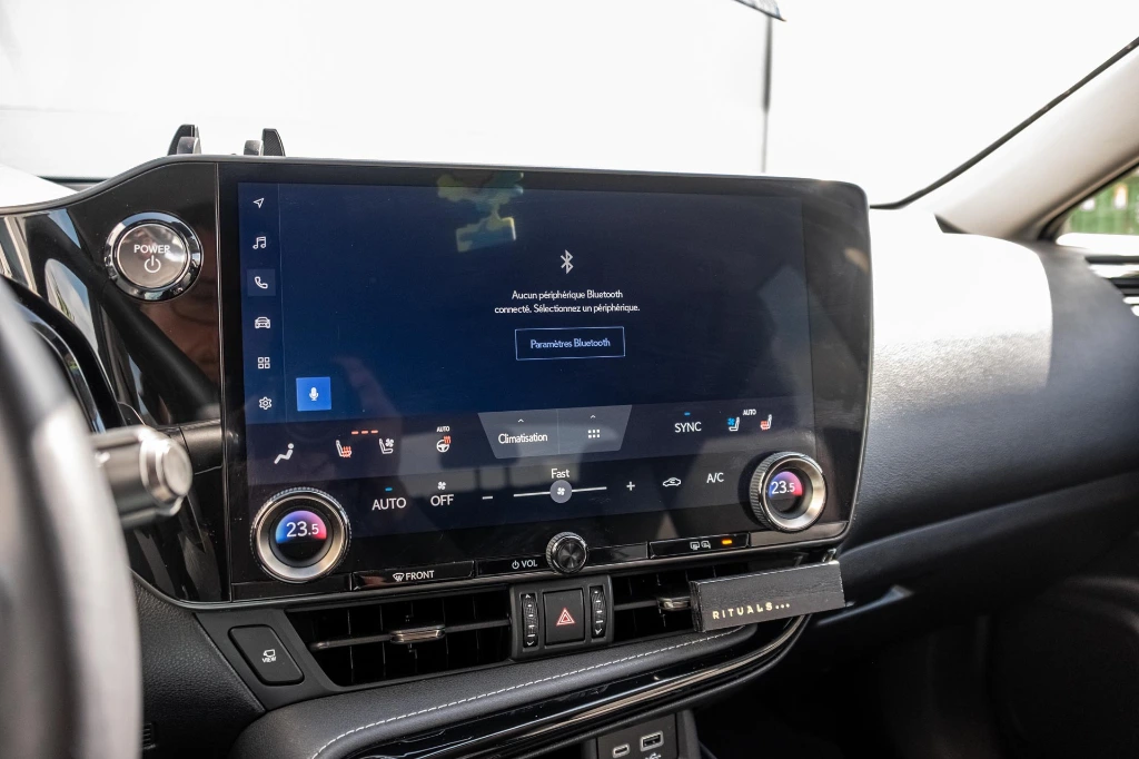 20260513LEXUS_NX450H_022.webp