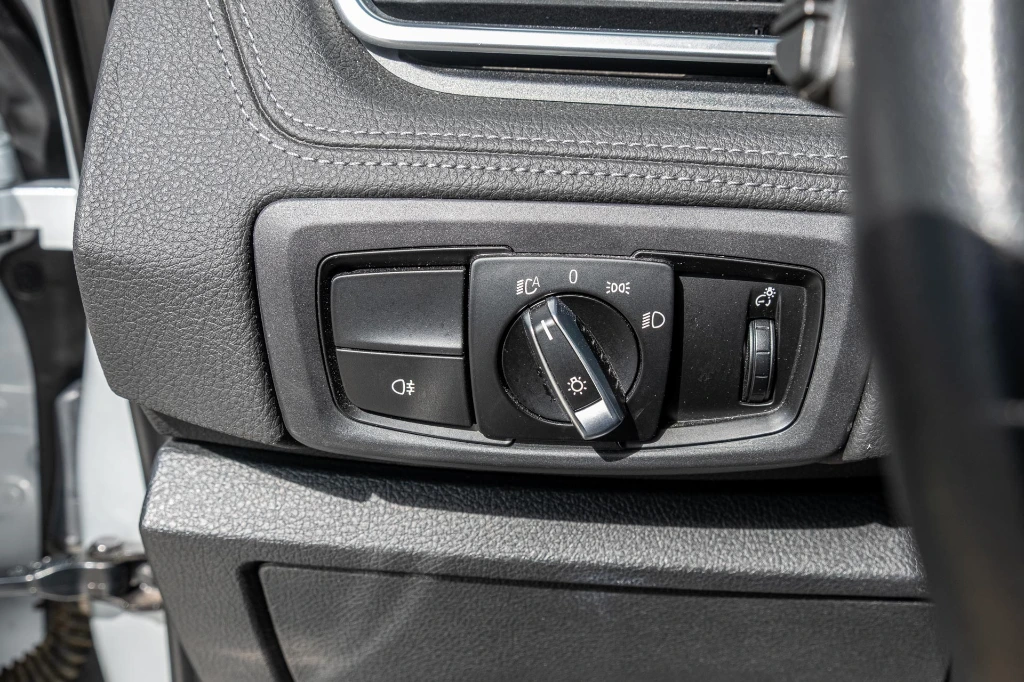 20260601_BMW_225XE_025.webp