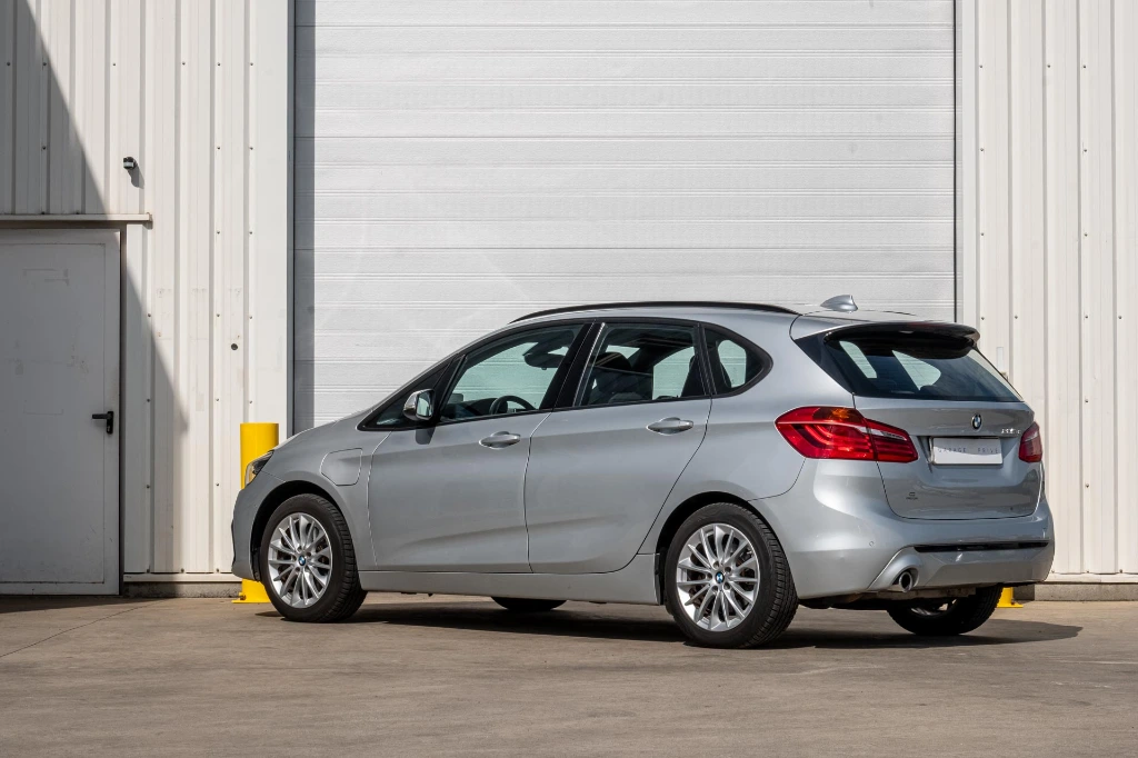 20260601_BMW_225XE_004.webp