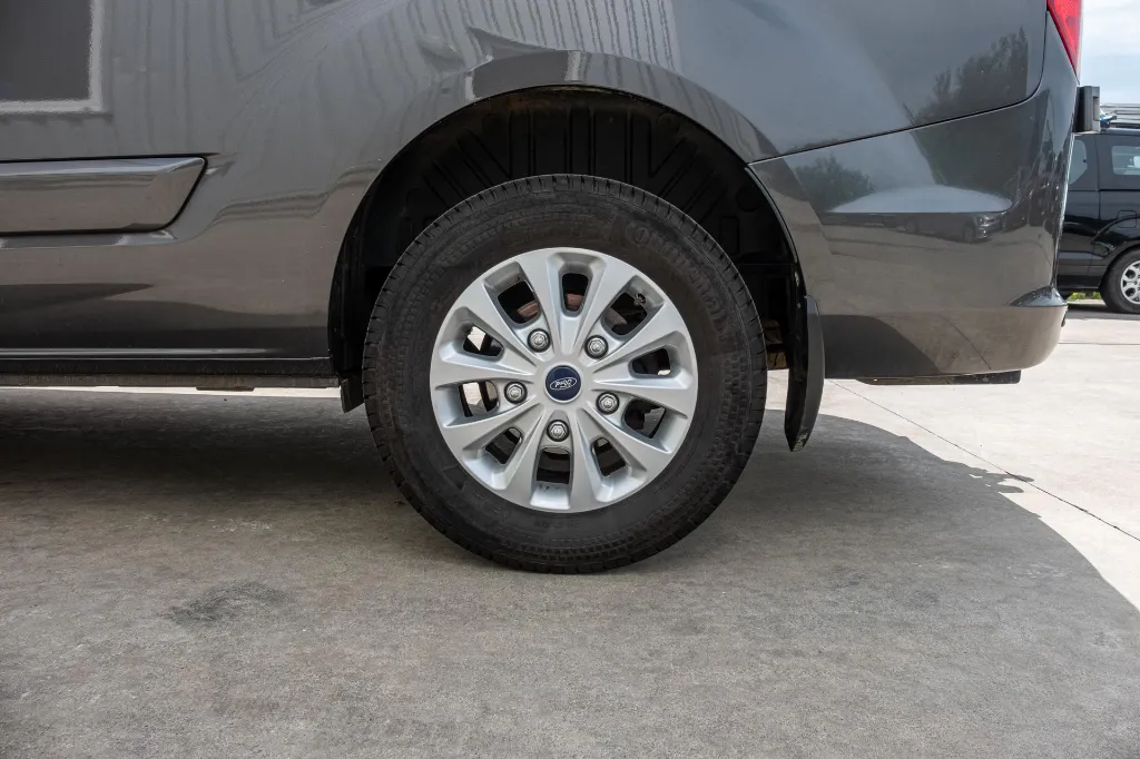 20260623_FORD_TRANSIT_CUSTOM_048.webp