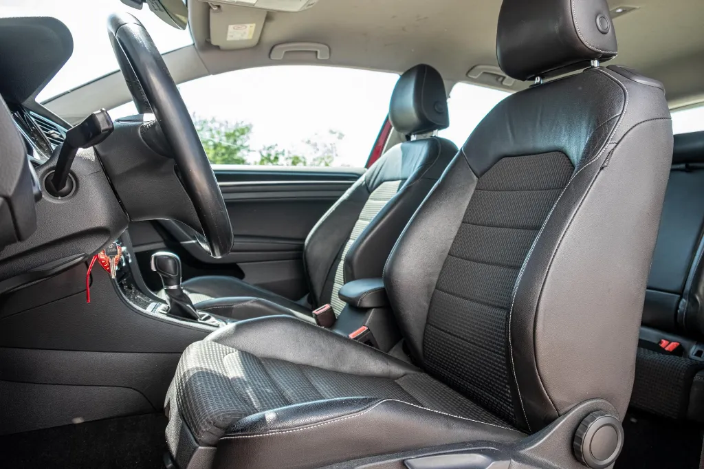 20260715_VW_GOLF_007.webp