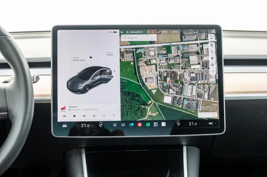 20260710_TESLA_MODEL_3_010.webp