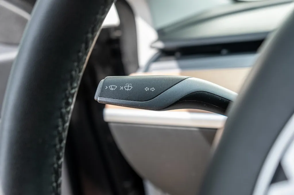 20260710_TESLA_MODEL_3_031.webp