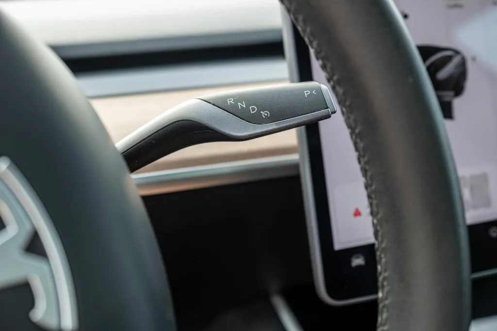 20260710_TESLA_MODEL_3_032.webp