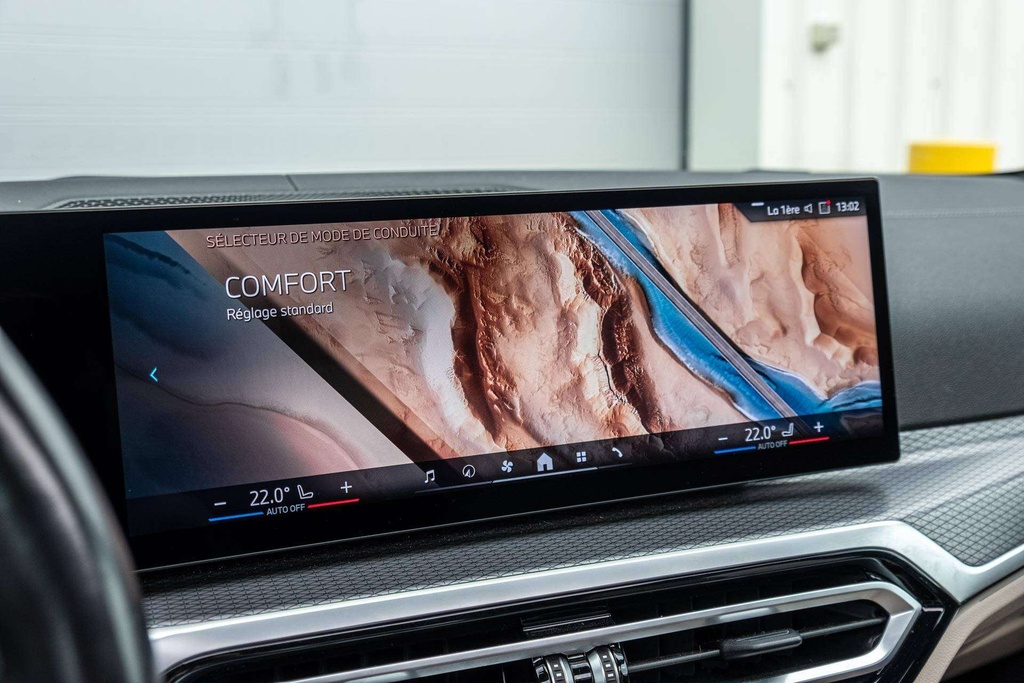 BMW i4 31