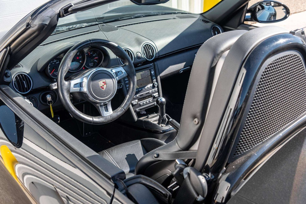 Porsche Boxster 6