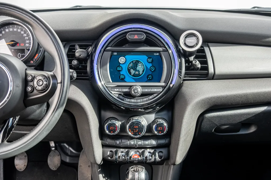 20261017_MINI_COOPER_010.webp
