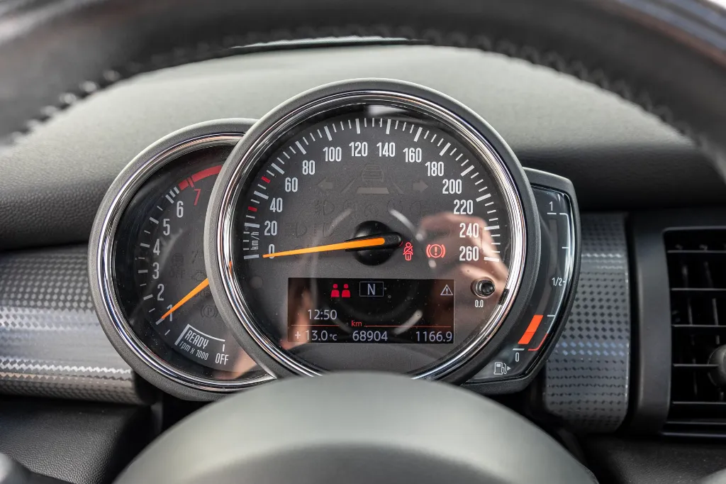20261017_MINI_COOPER_031.webp