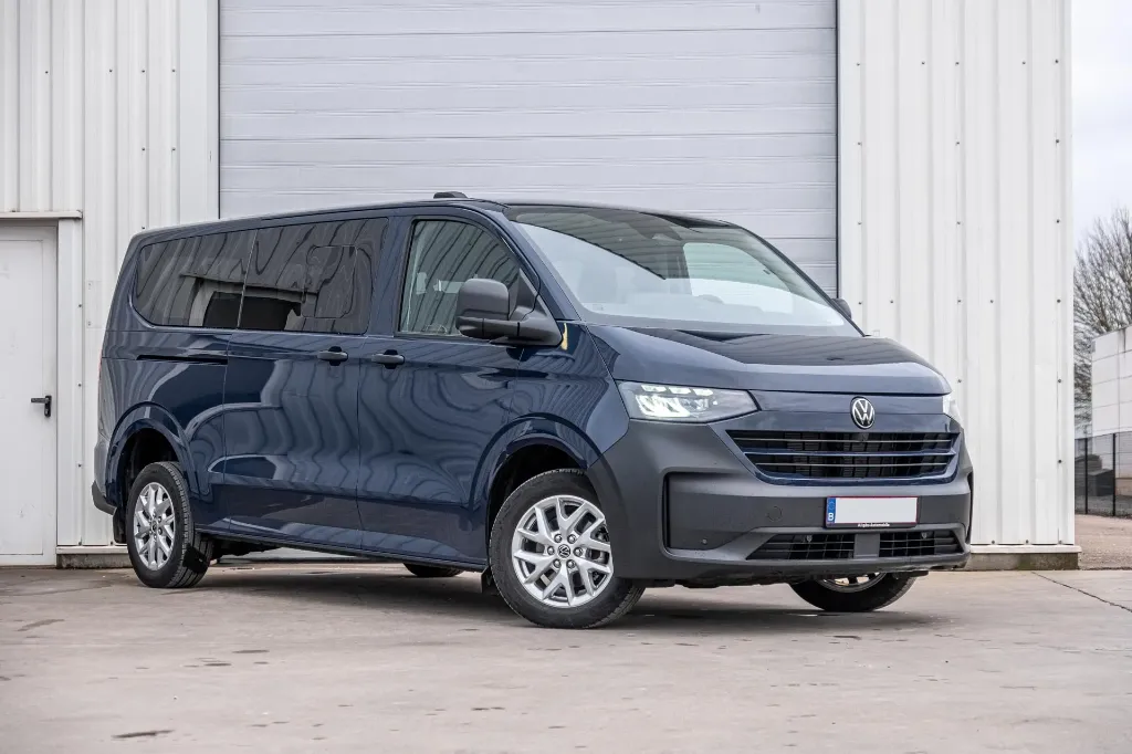 Volkswagen T7 Caravelle 4 MOTIONS | LONG version | 8 SEATS | Vendue