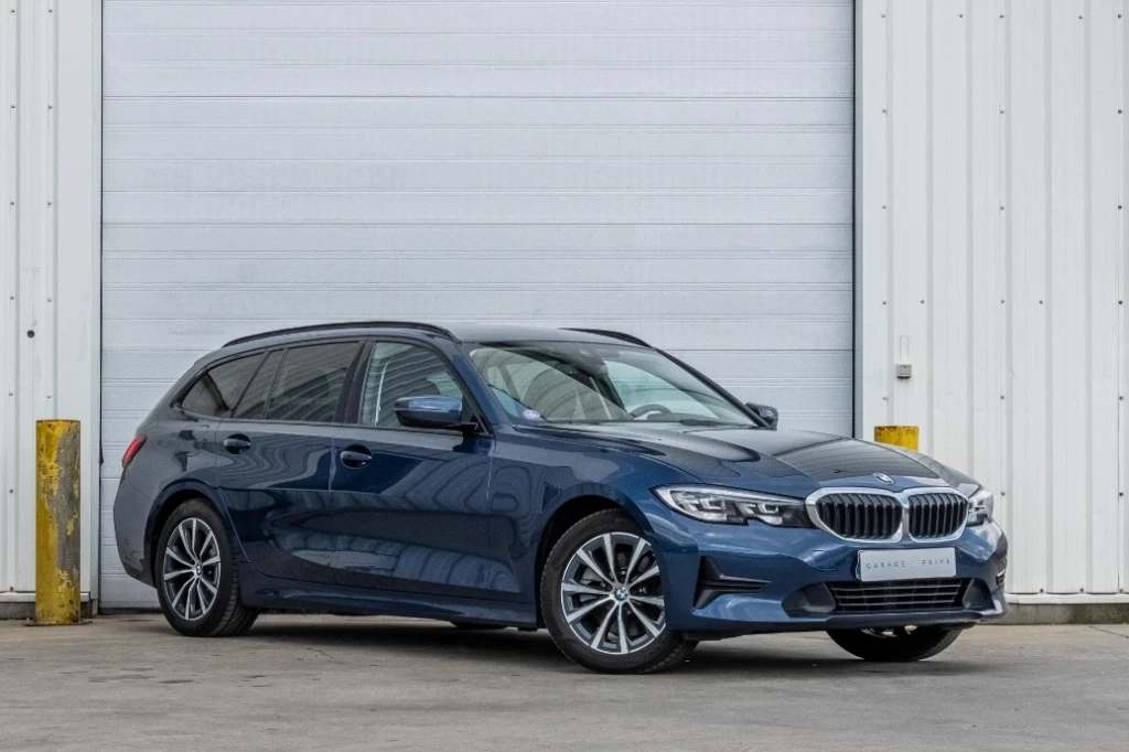 BMW 320 PHEV