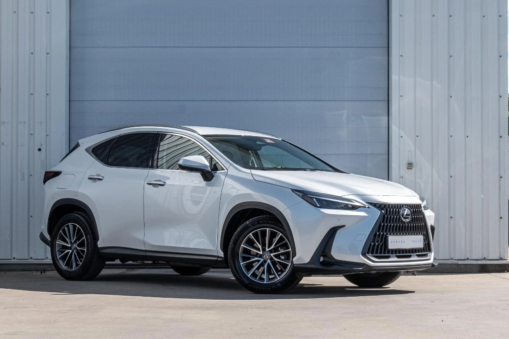 Lexus NX 450h+