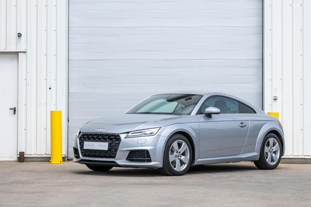 Audi TT S tronic