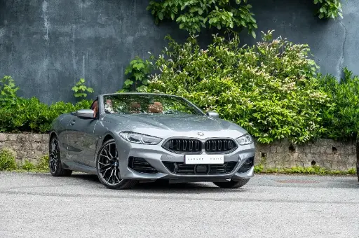 BMW 840i Cabriolet Individual Vendue